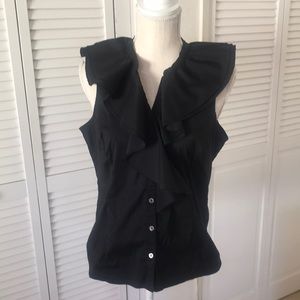 Tracy M black sleeveless ruffled neckline blouse size L great condition